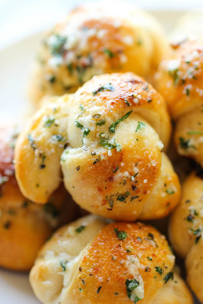 Garlic Parmesan Knots Thanksgiving Appetizer to Make Ahead