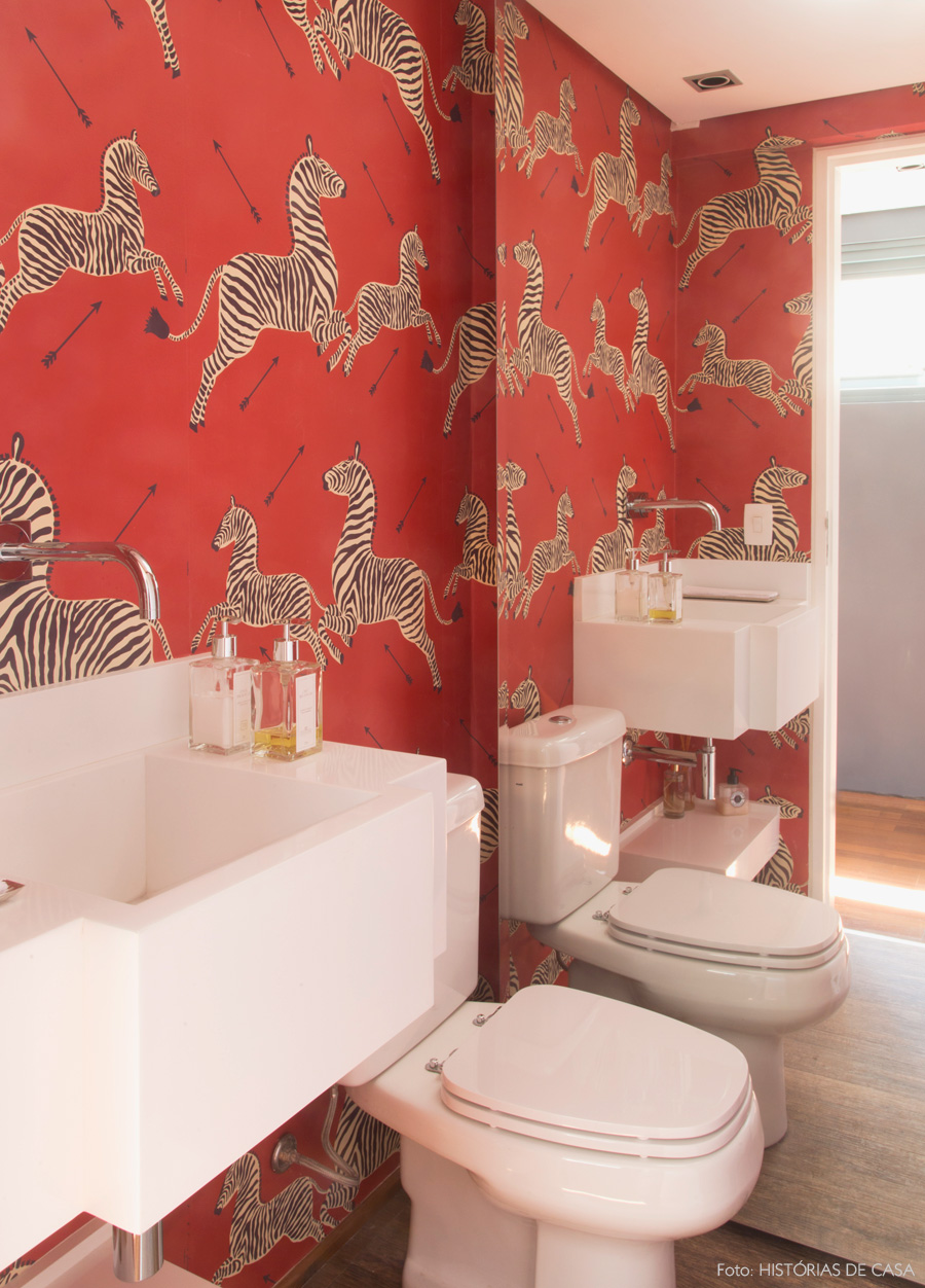 25 Awesome Rooms With Colorful Wallpaper 25 Awesome Rooms With Colorful Wallpaper