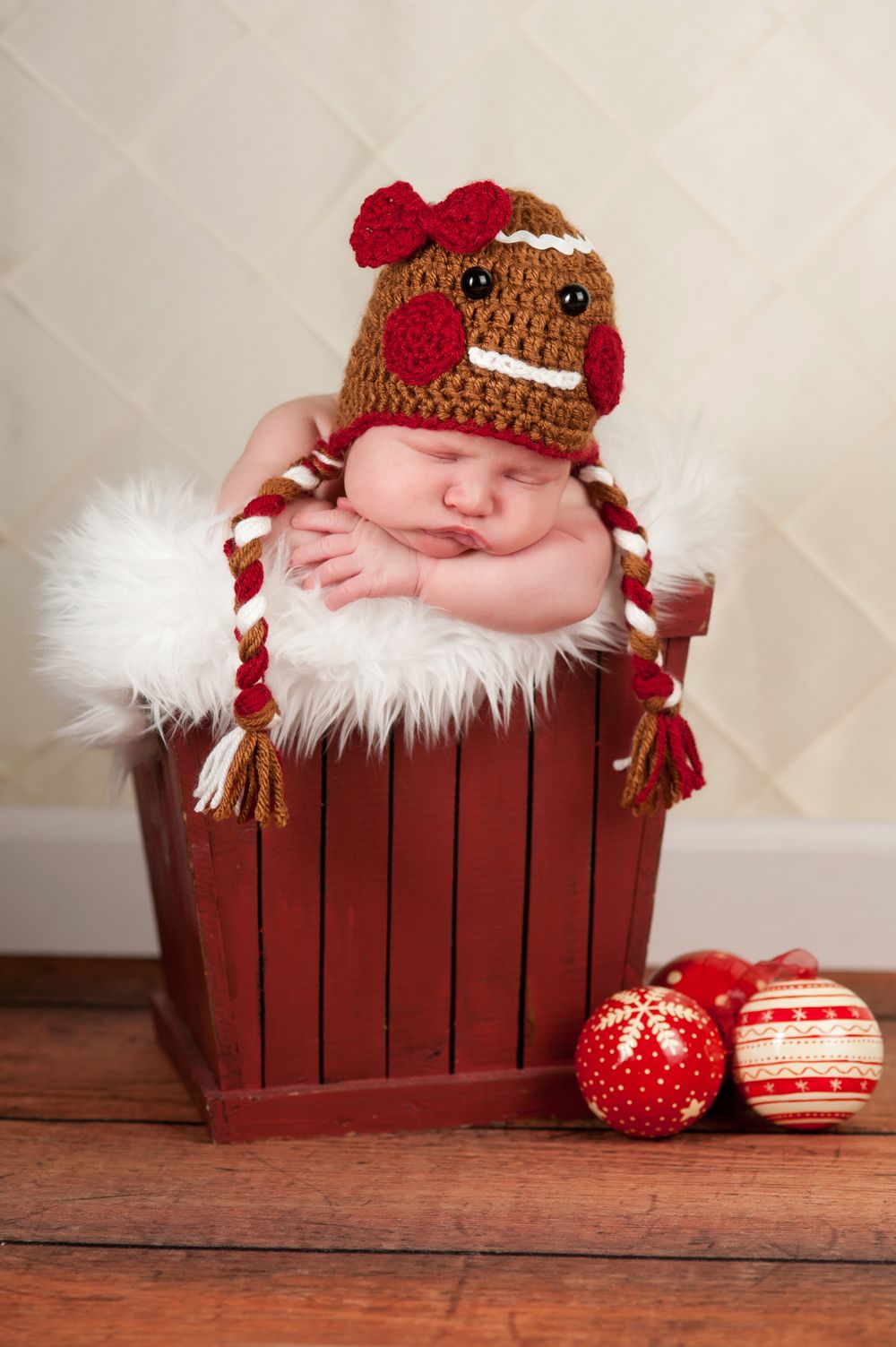 Christmas crochet gingerbread hat