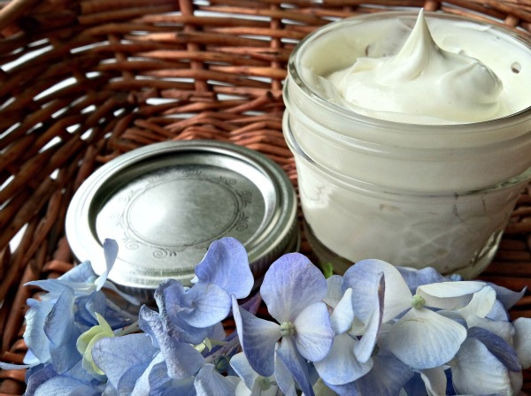 Homemade lavender shaving cream