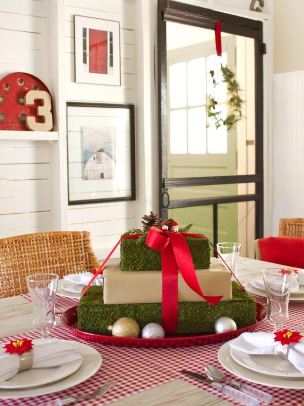 Mossy Gift Boxes - Christmas Centerpiece Idea
