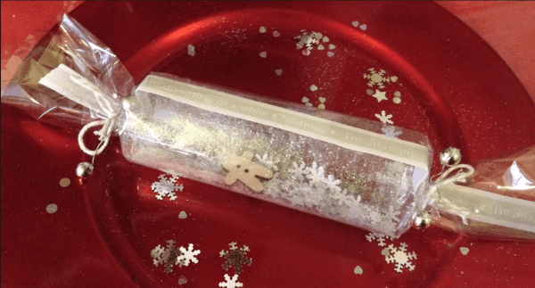 "snow" filled christmas crackers