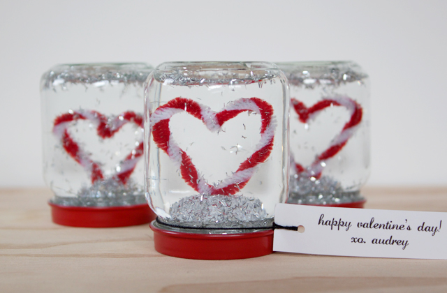 Snow Globes - Valentine's Day Crafts for Her