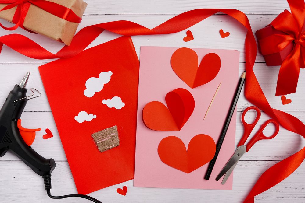 Handmade Heart Cards - Valentine's Day Craft