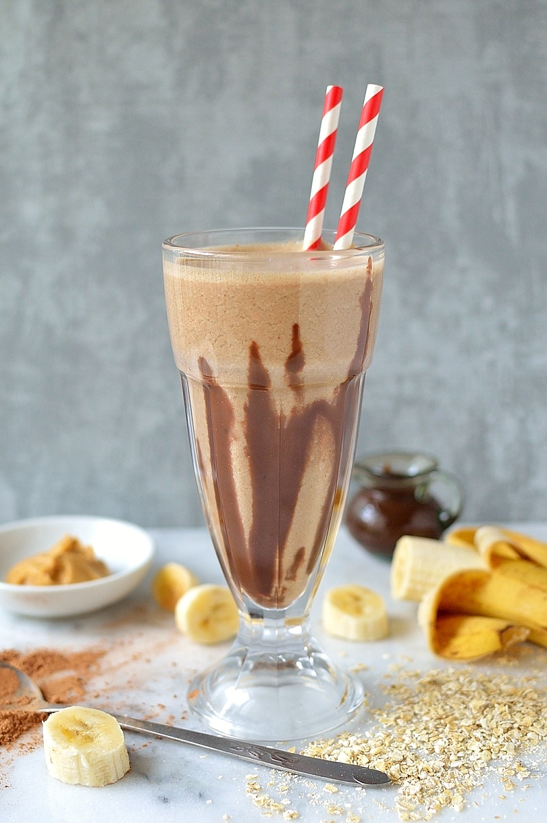 Healthy chocolate peanut butter banana breakfast smoothie