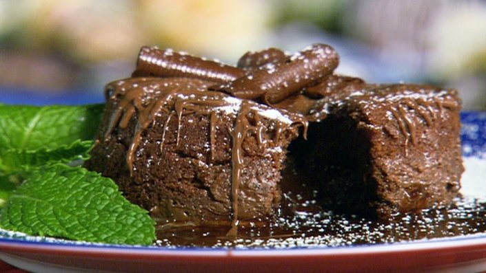 Chocolate hazelnut lava cakes