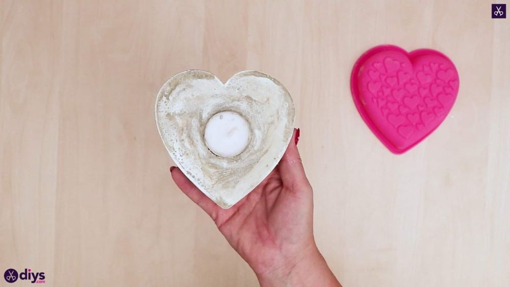 Concrete heart candle holder valentine's day diy crafts