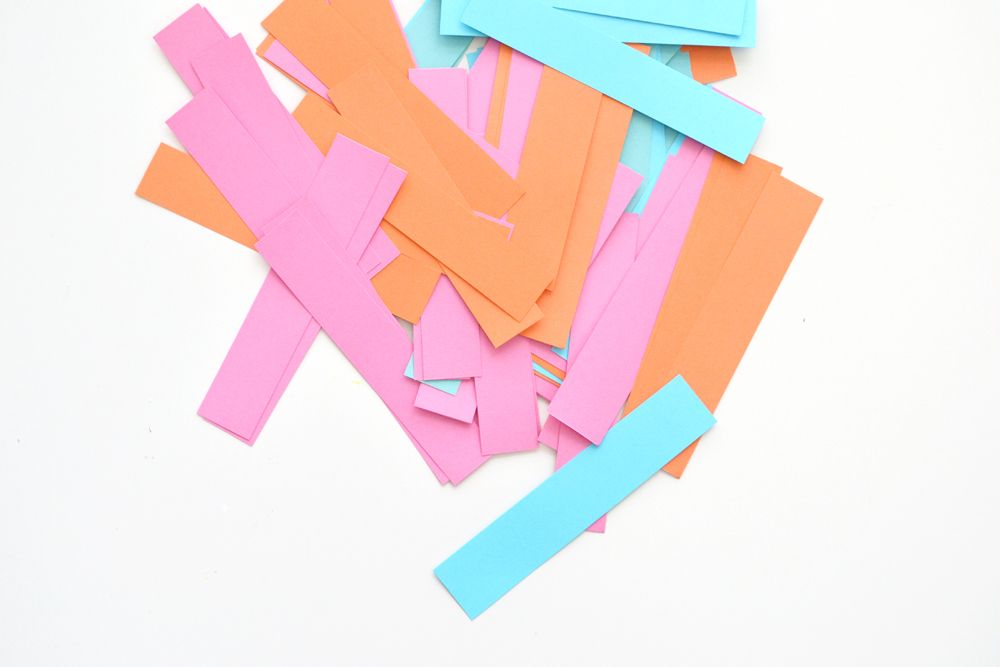 Confetti garland backdrop strip