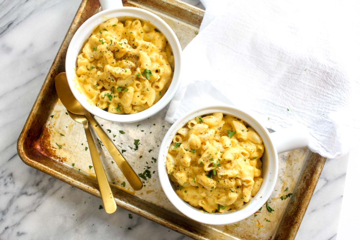 Dairy free mac and cheese with sauce