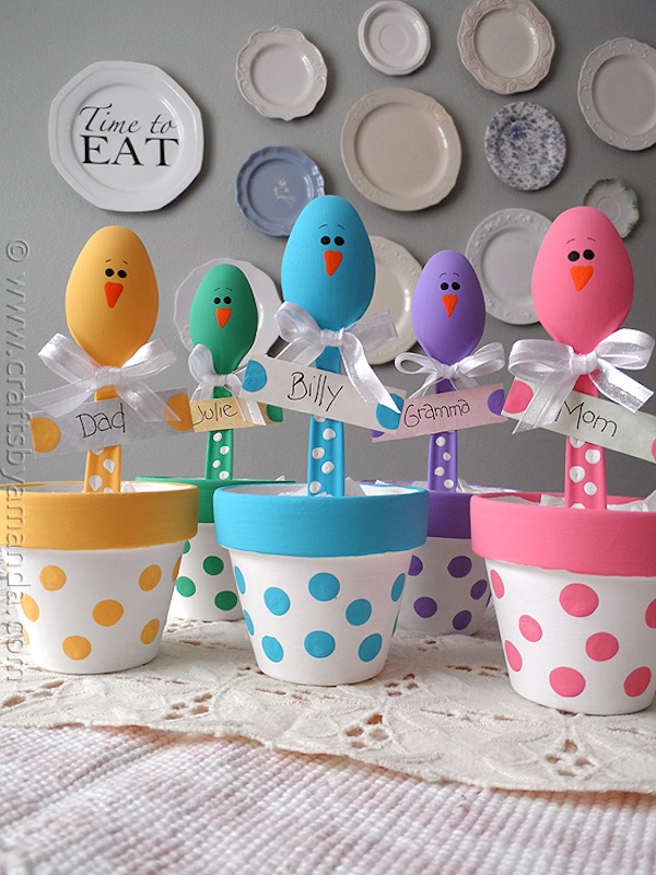 Easter chick plastic spoon place holder