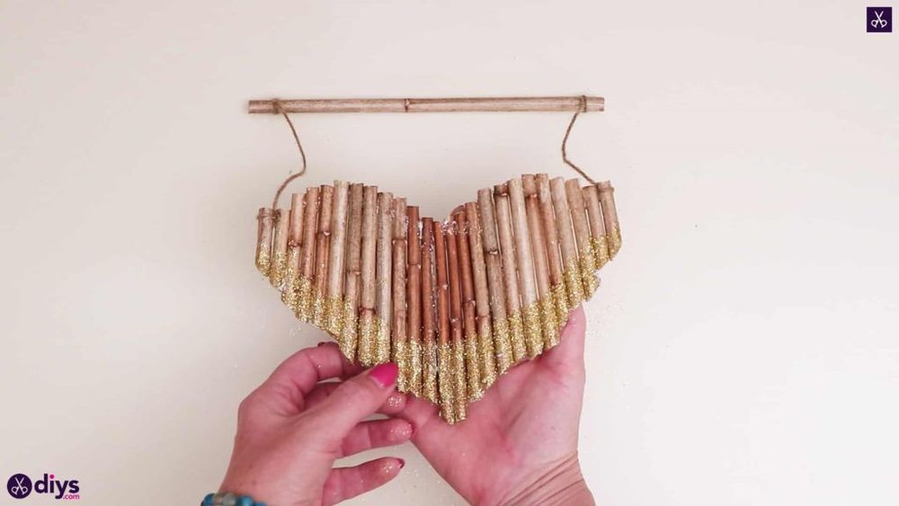 Hanging twig heart valentine’s day decoration ideas at home 