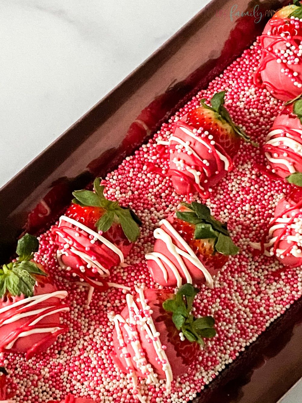 Valentine's day dessert ideas chocolate covered strawberries