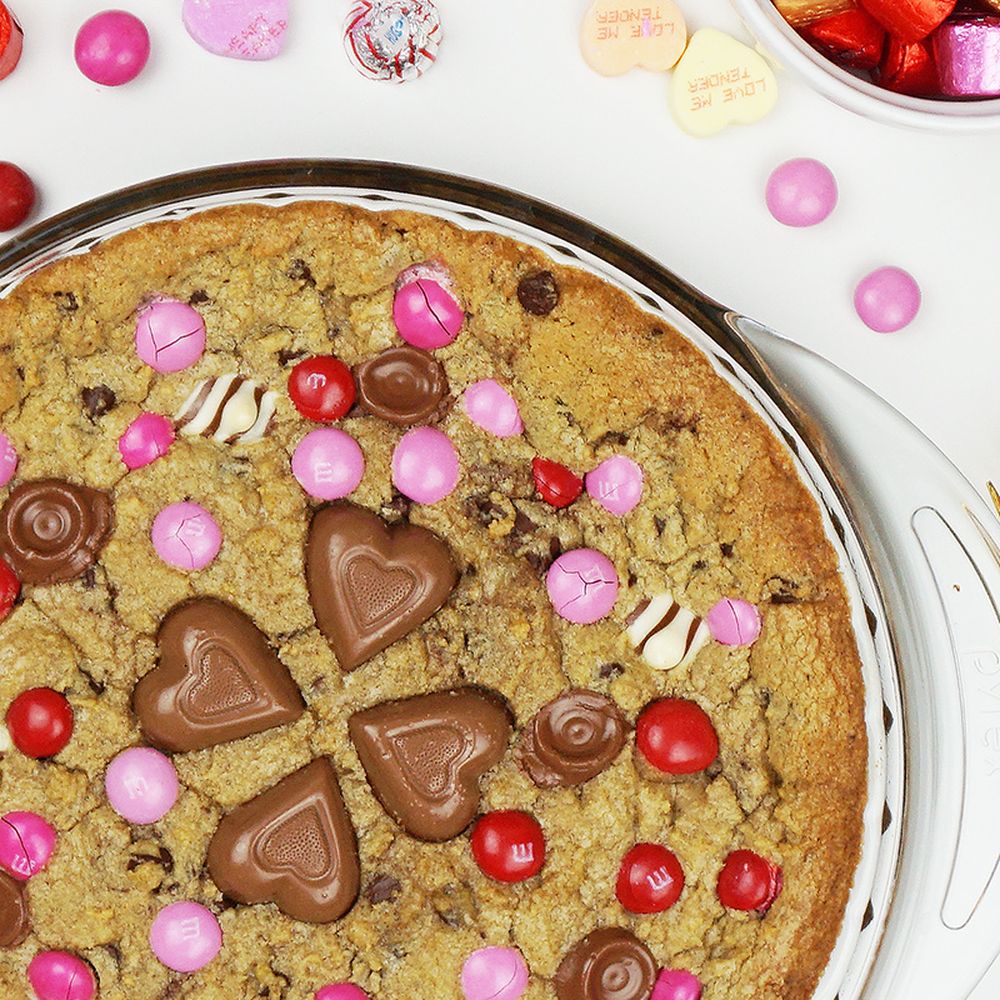 Valentine's day desserts for two candy loaded cookie pie