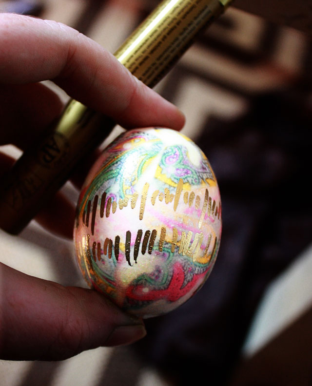 Diy gold stripe easter eggs