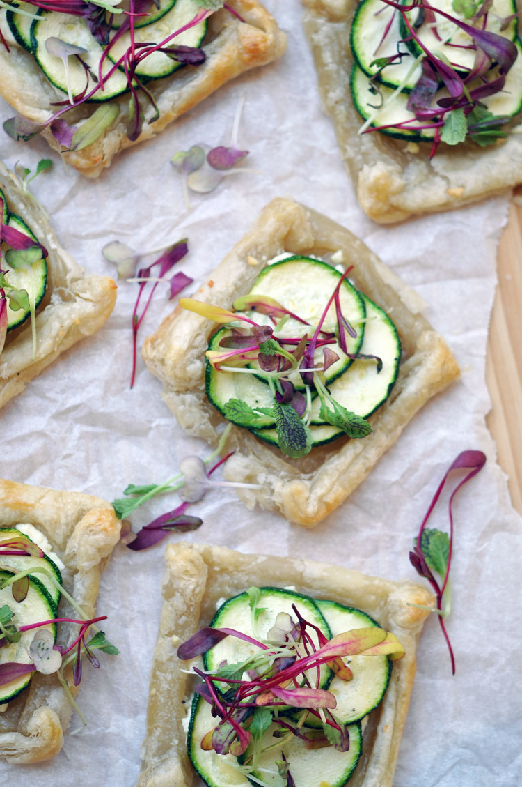 Mini+zucchini+tarts+with+microgreens+ +a+wonderful,+vegetarian+recipe+for+a+light+lunch+or+an+appetizer