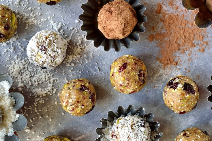 Pistachio, cranberry and coconut energy bites - easy to make energy bites that are high in protein and will keep you going!