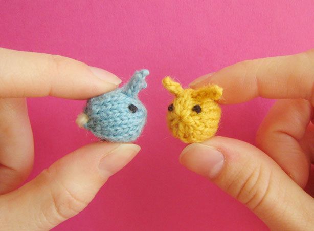 Tiny baby bunnies knit