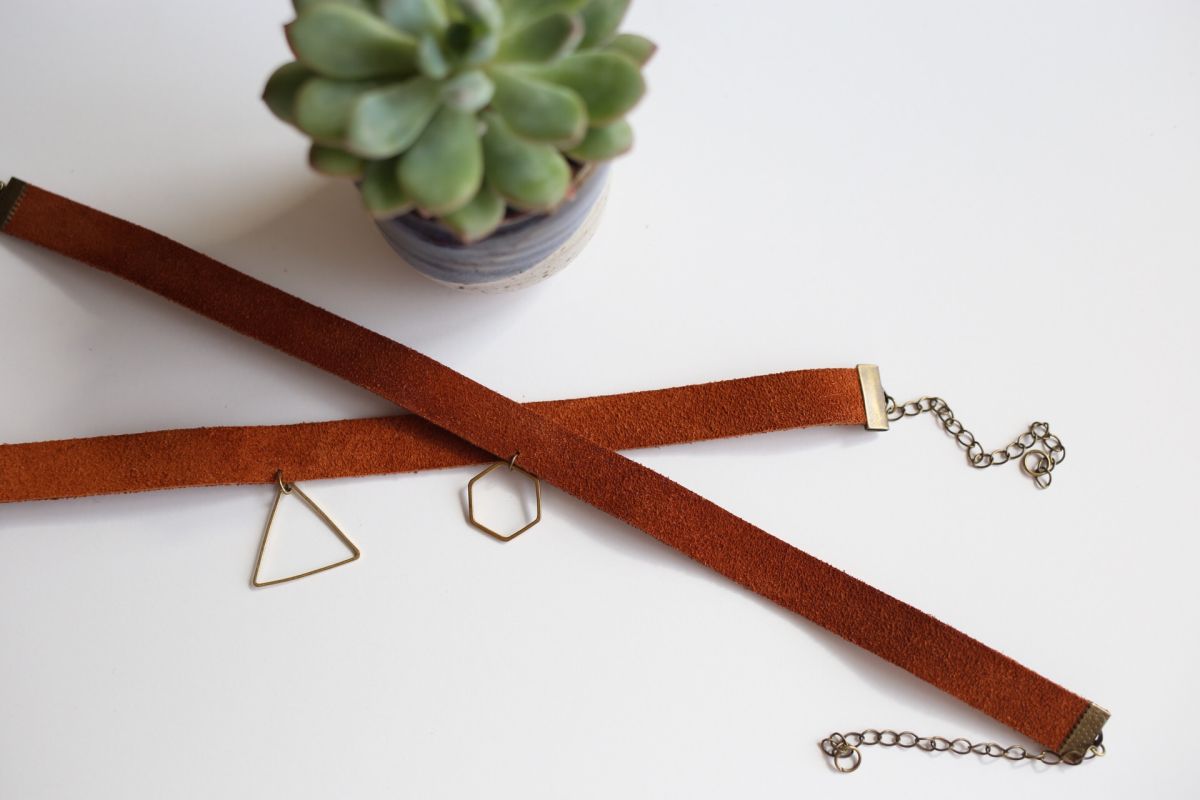 Leather Choker Necklace 