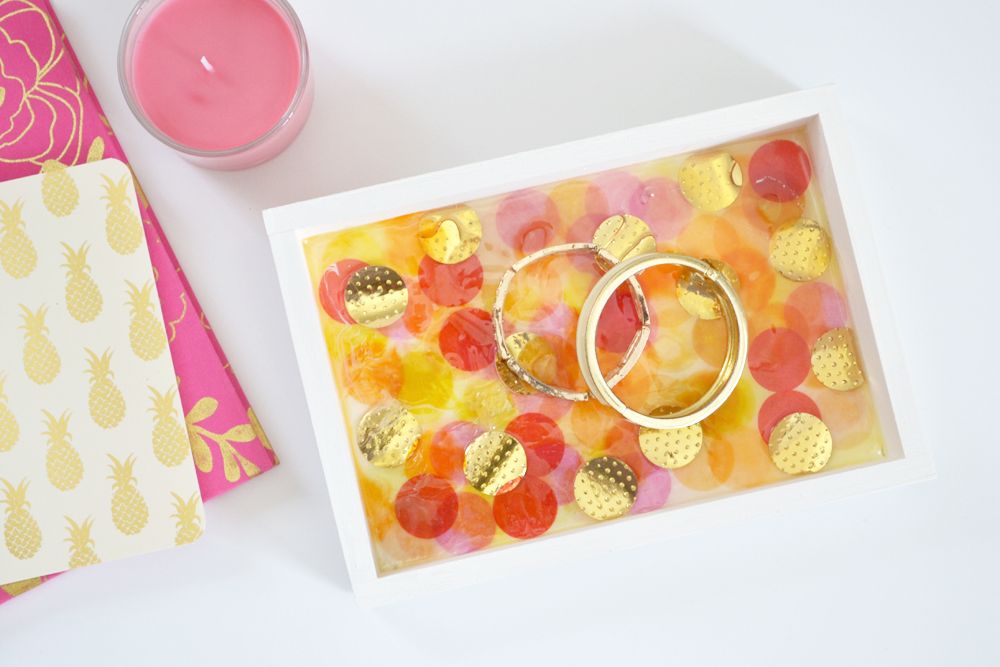 Resin jewelry tray