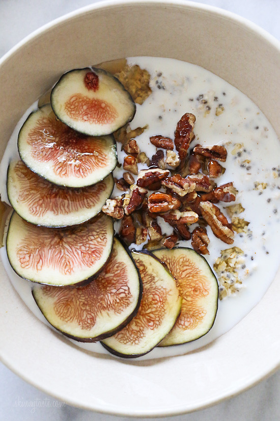 Figs and honey overnight oats