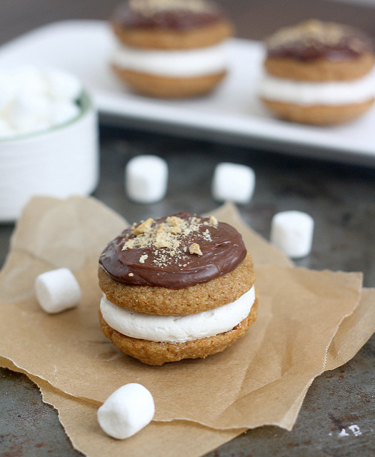 S'mores whoopie pies recipe