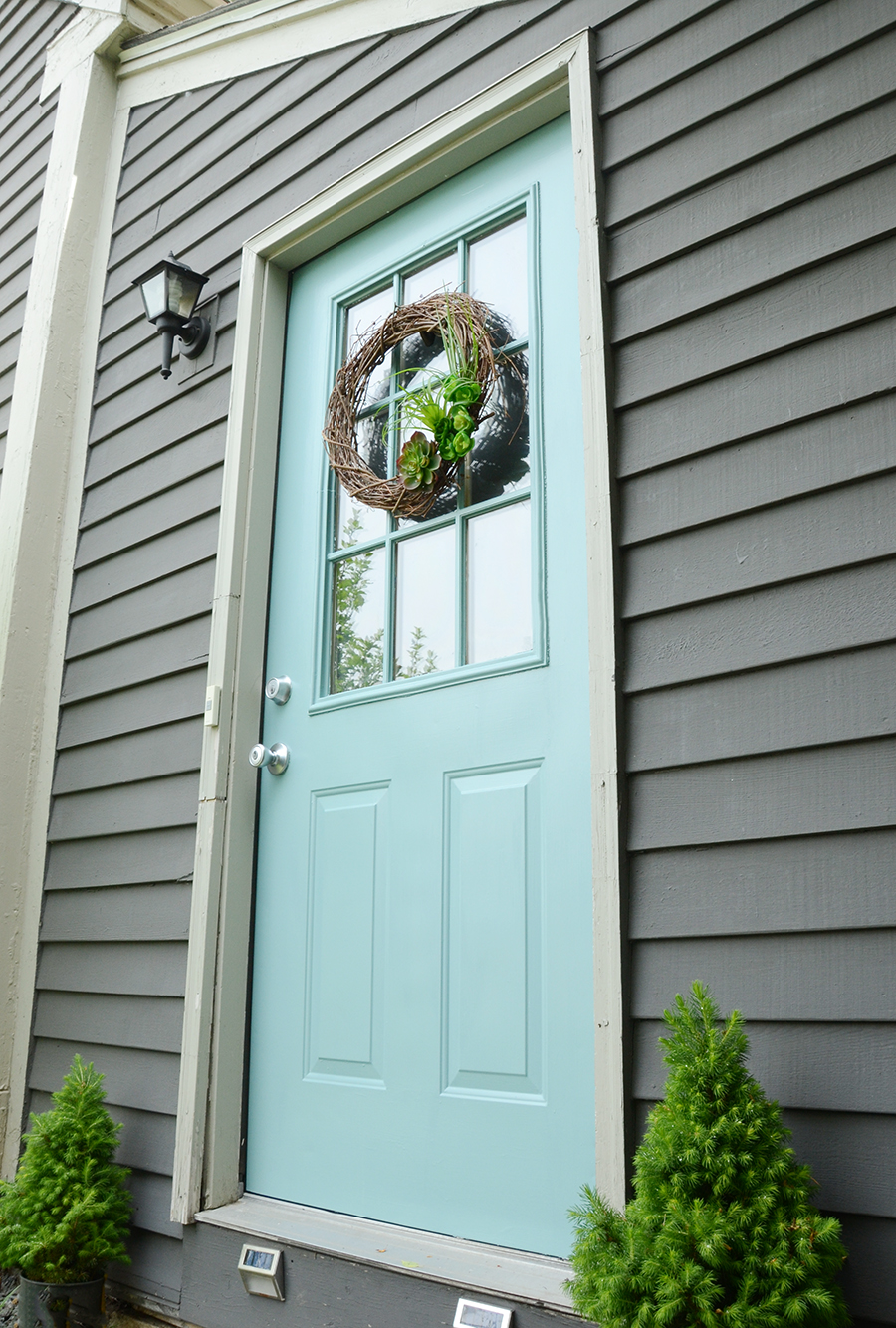 How to paint an exterior door