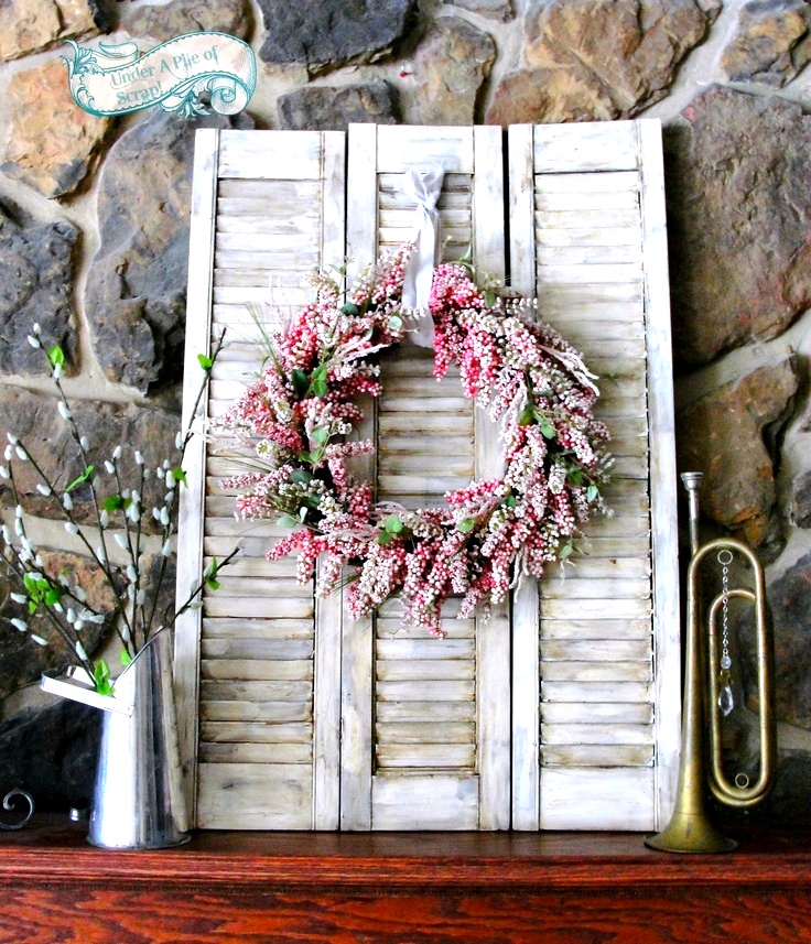 Diy shutters wreath decor