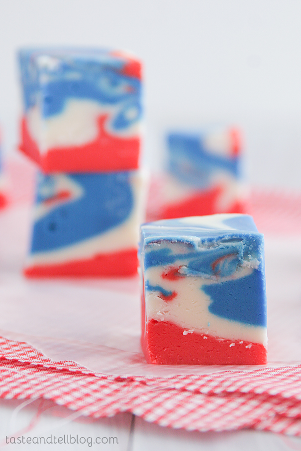4th of july tie dyed fudge taste and tell 1