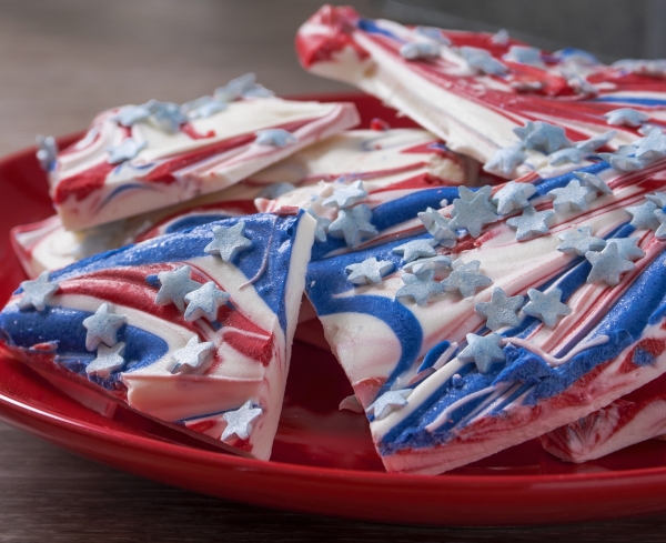 Fourth of july candy bark recipe