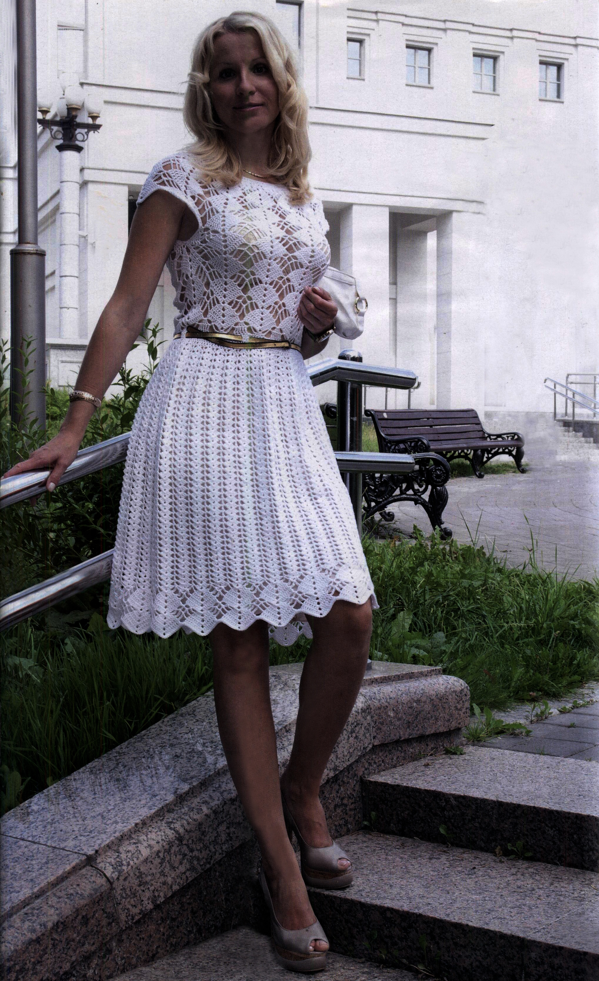 Pretty Crocheted Dresses and Skirts for Summer