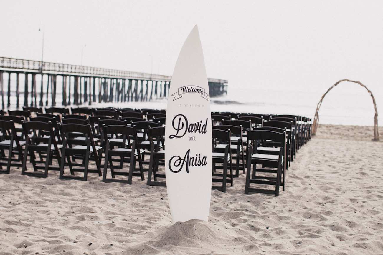 Surf board ceremony sign diy