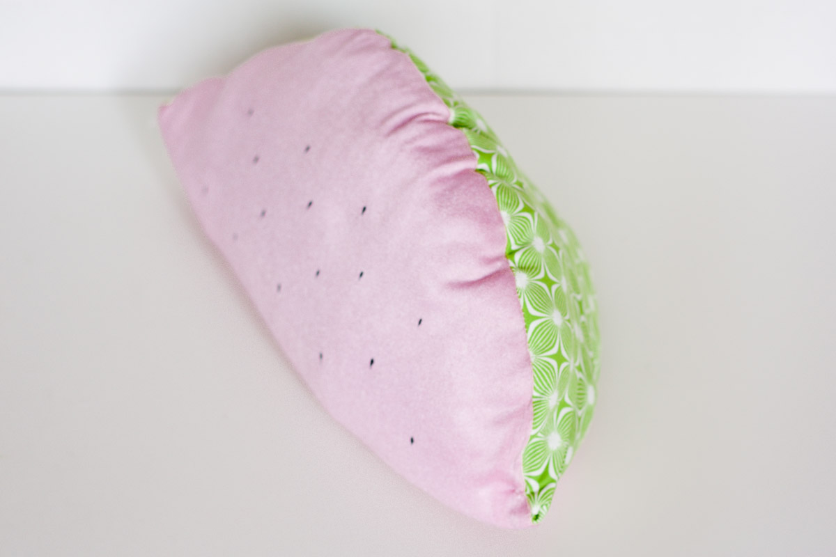 Diy watermelon throw pillow set0