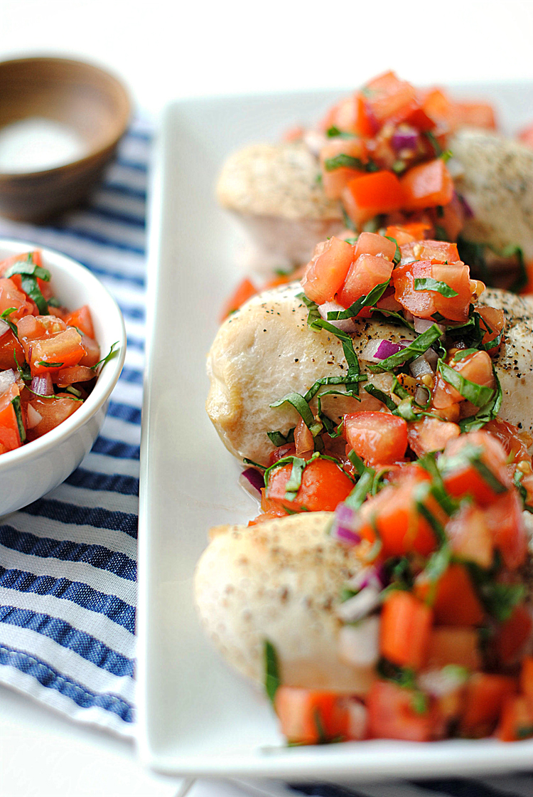 Healthy bruschetta chicken