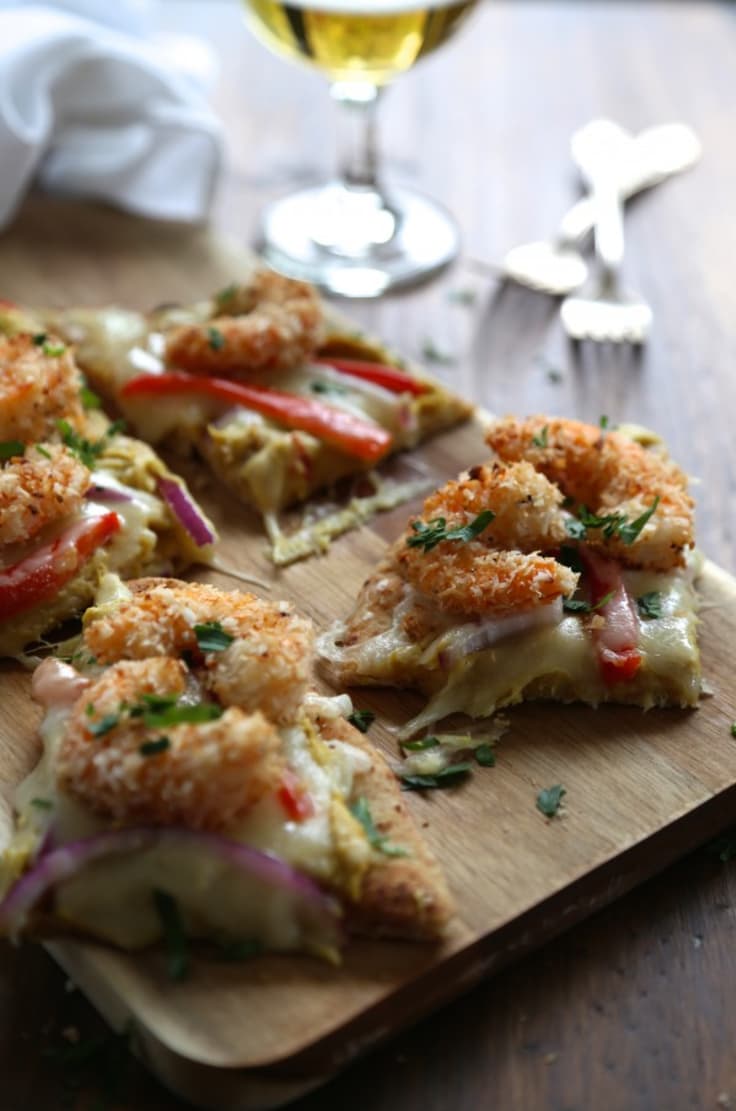 Hummus and shrimp naan bread pizza