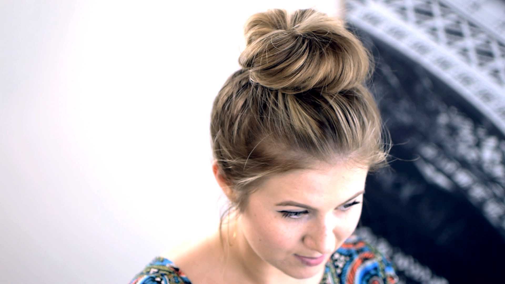 Top knot hair tutorial