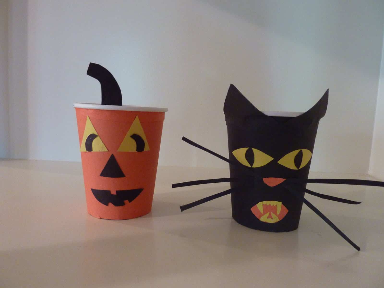 Halloween paper cups