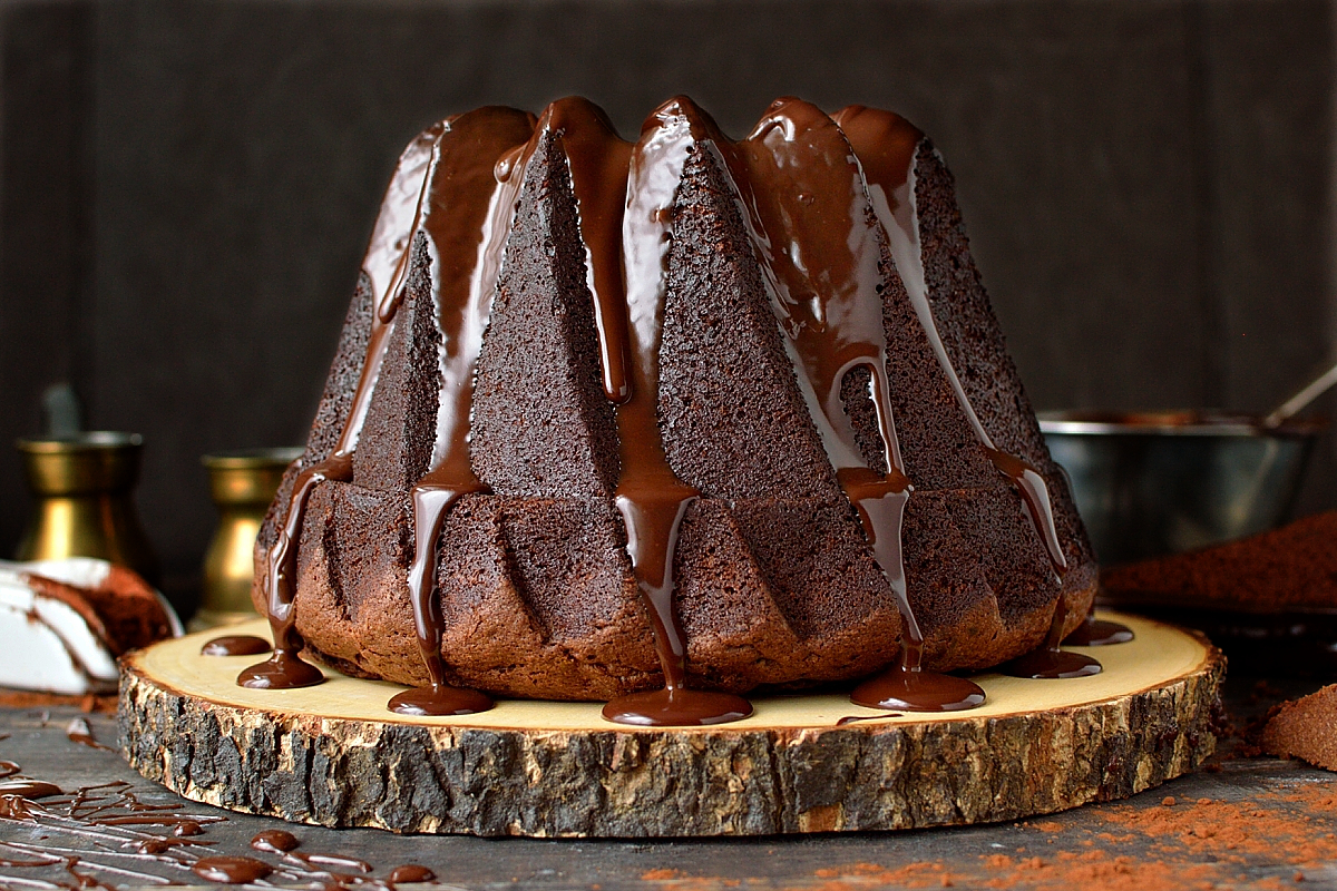 Double chocolate bundt cake - rich, moist sour cream chocolate cake topped with silky smooth dark chocolate ganache.