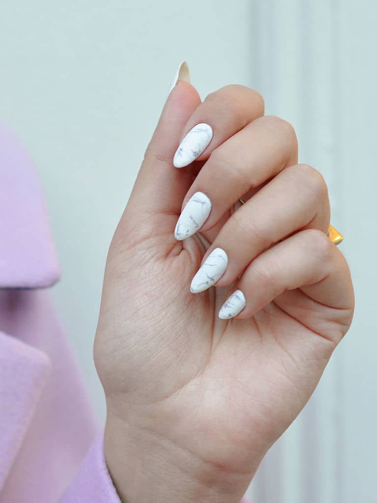 Marbled wedding nail design idea