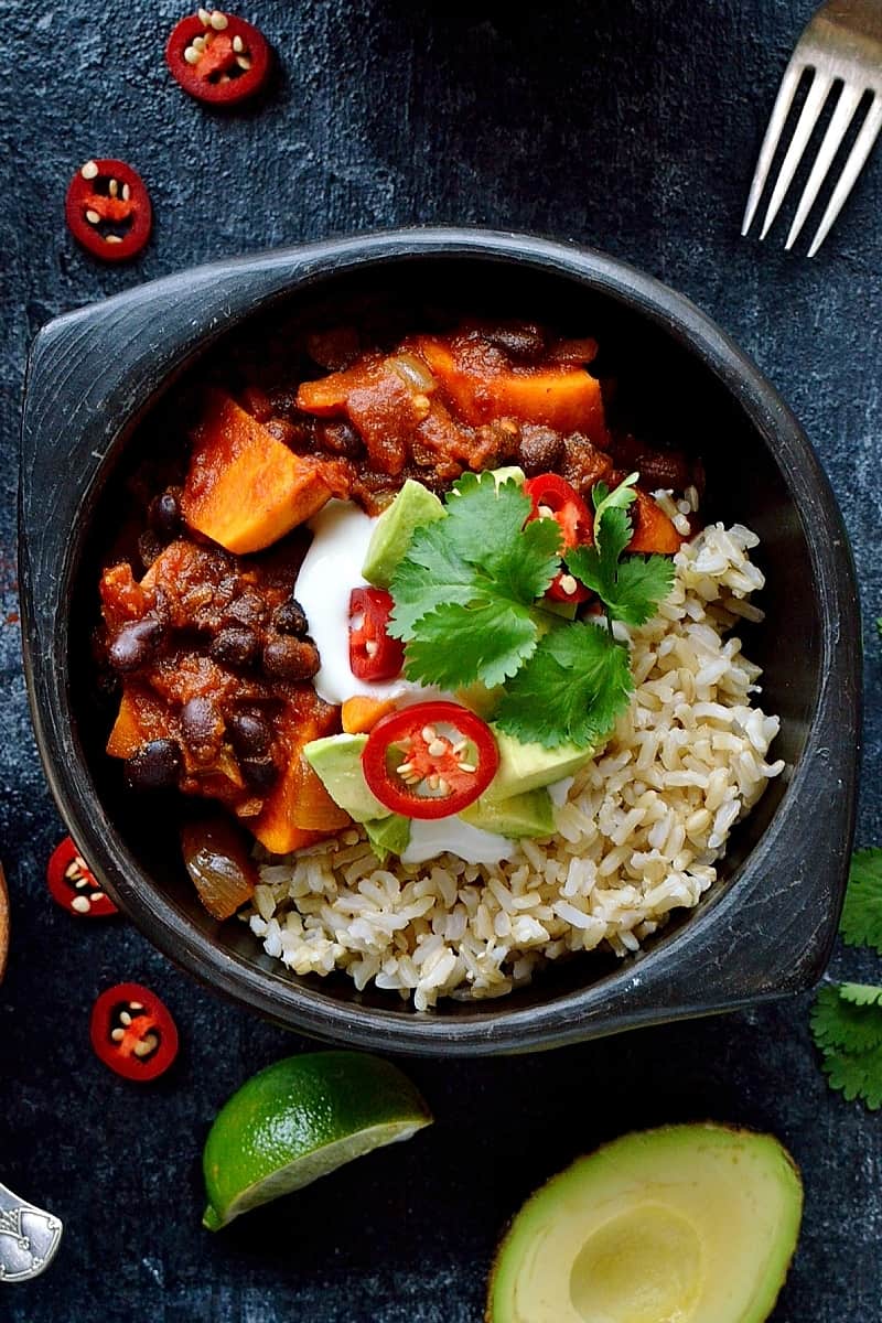 Sweet potato and black bean chilli – an easy, comforting vegan meal for the colder months.