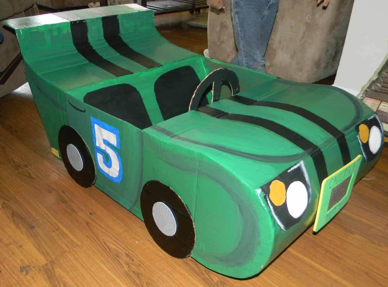 Diy cardboard box cars