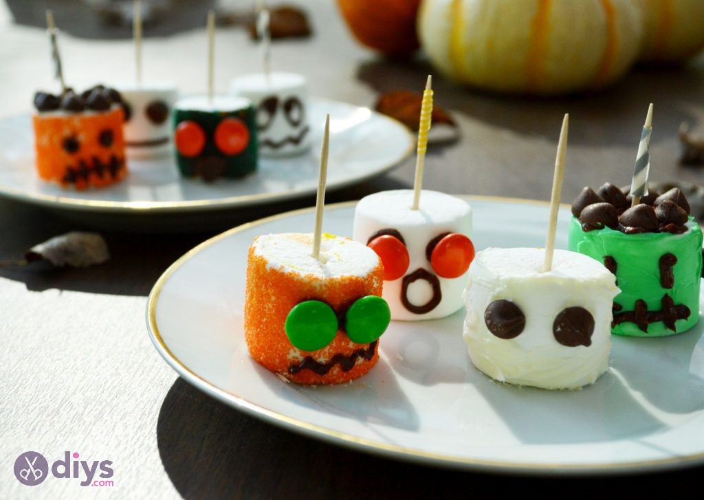 Halloween Snacks for Kids - Marshmallow Monsters
