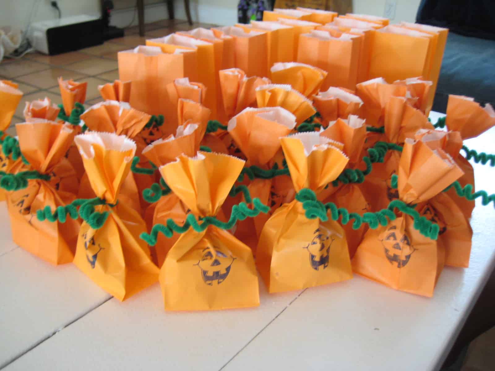 Jack o lantern halloween party favour bags