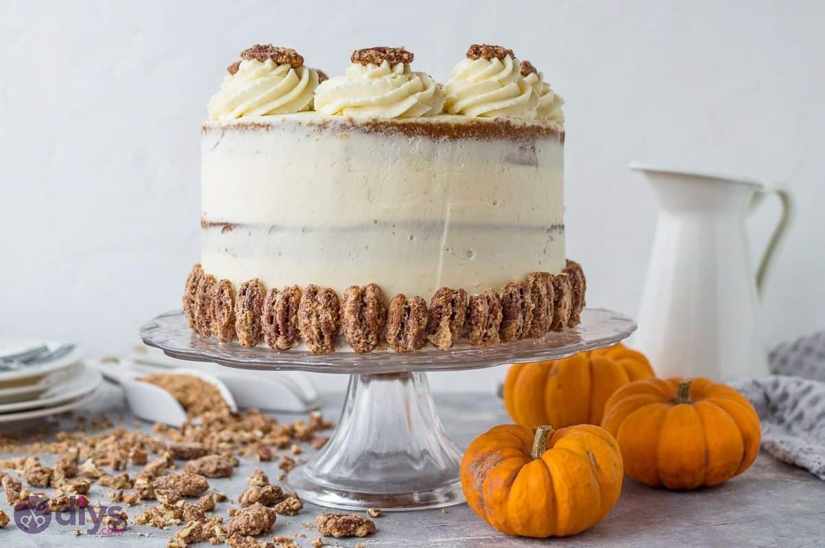 Pumpkin mini layer cake halloween themed appetizers