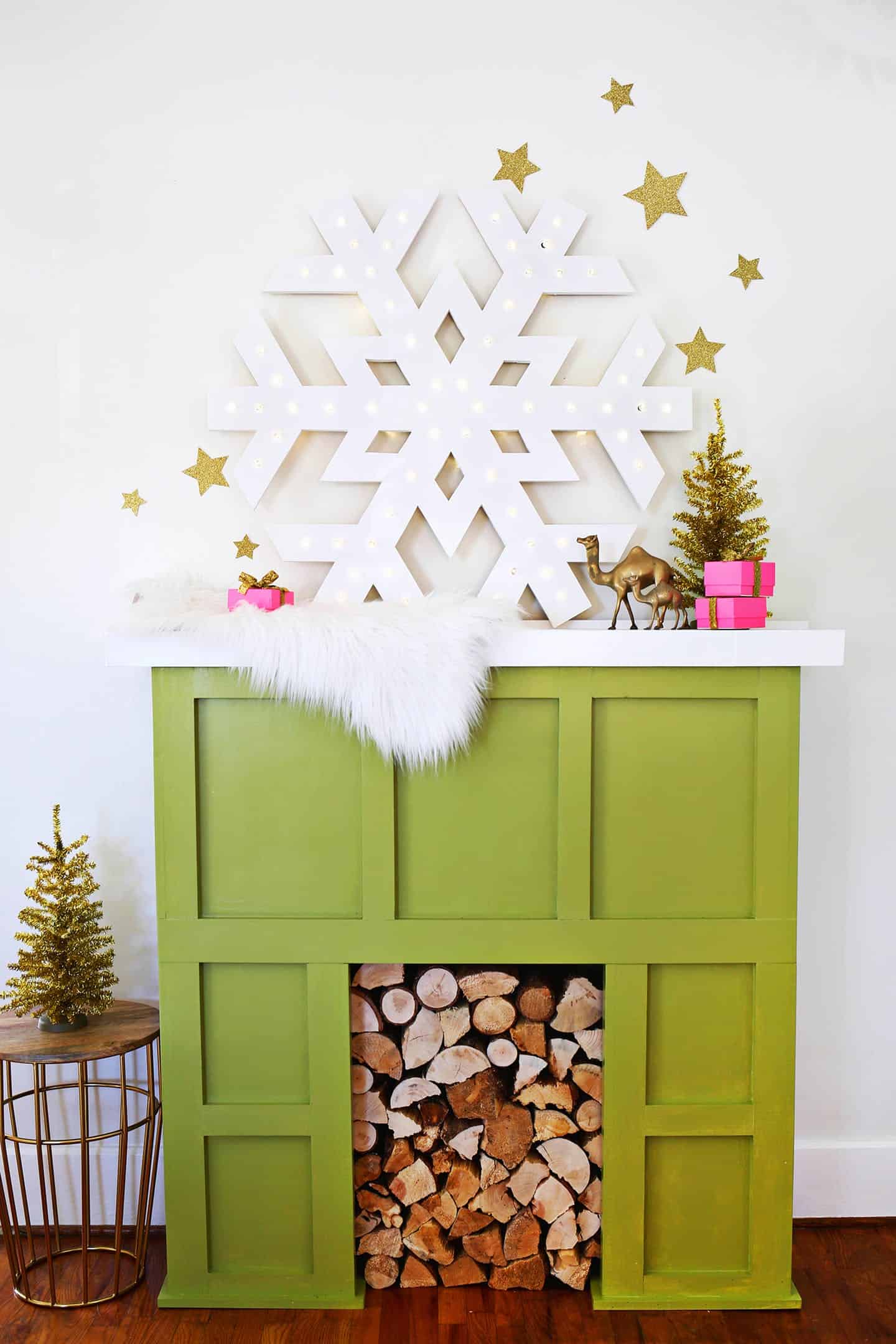 Diy snowflake marquee