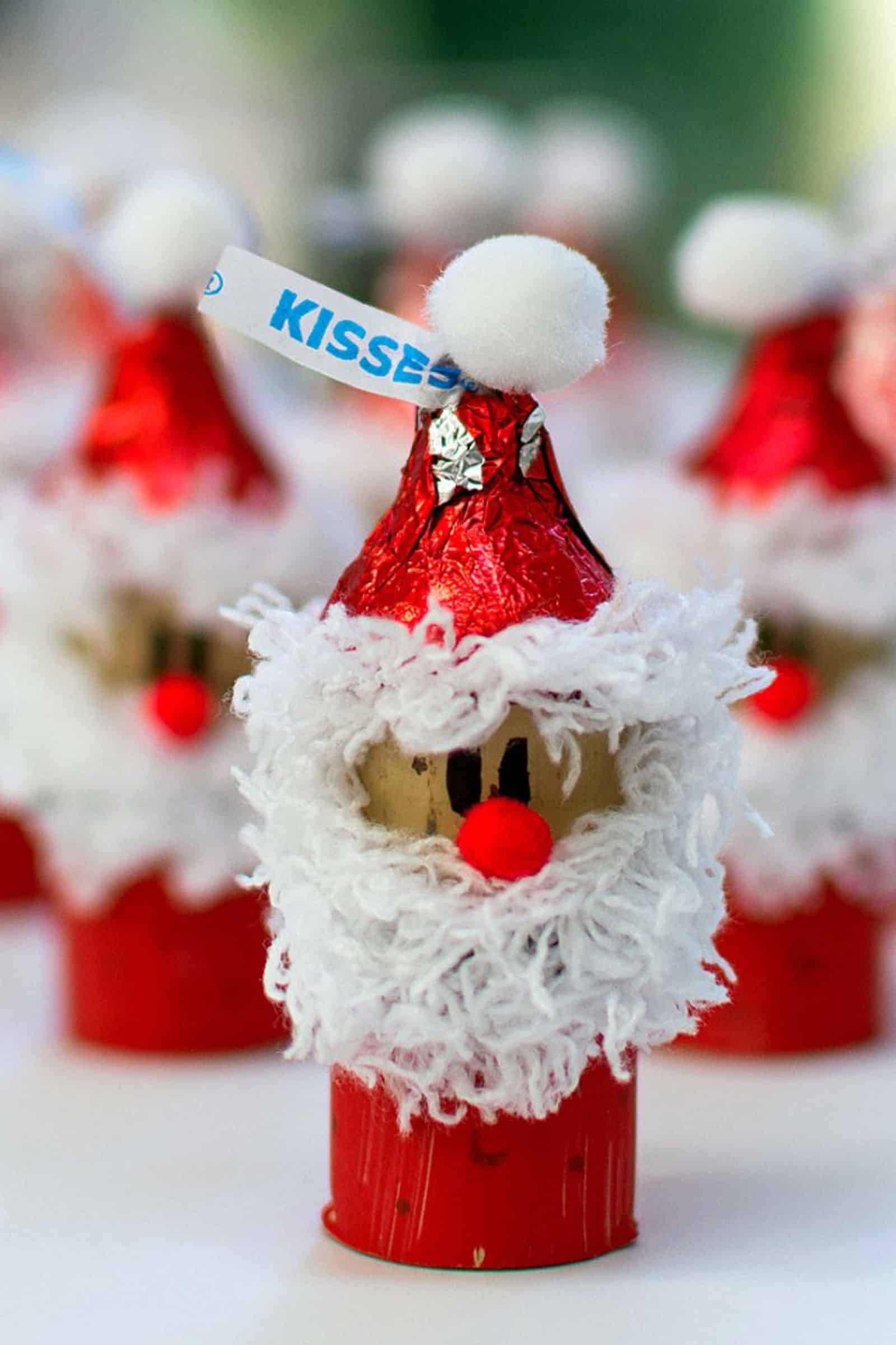 Holiday kid craft idea hershey kiss mas santas wine corks 8 of 12 913x1024