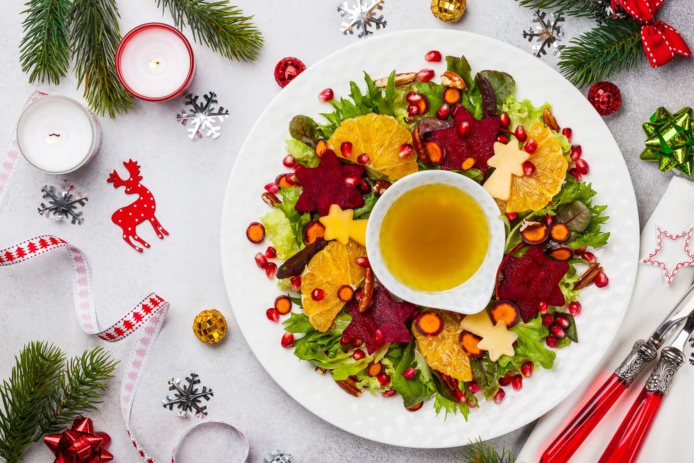 Christmas wreath salad with beetroot, apples, oranges & honey mustard christmas snacks