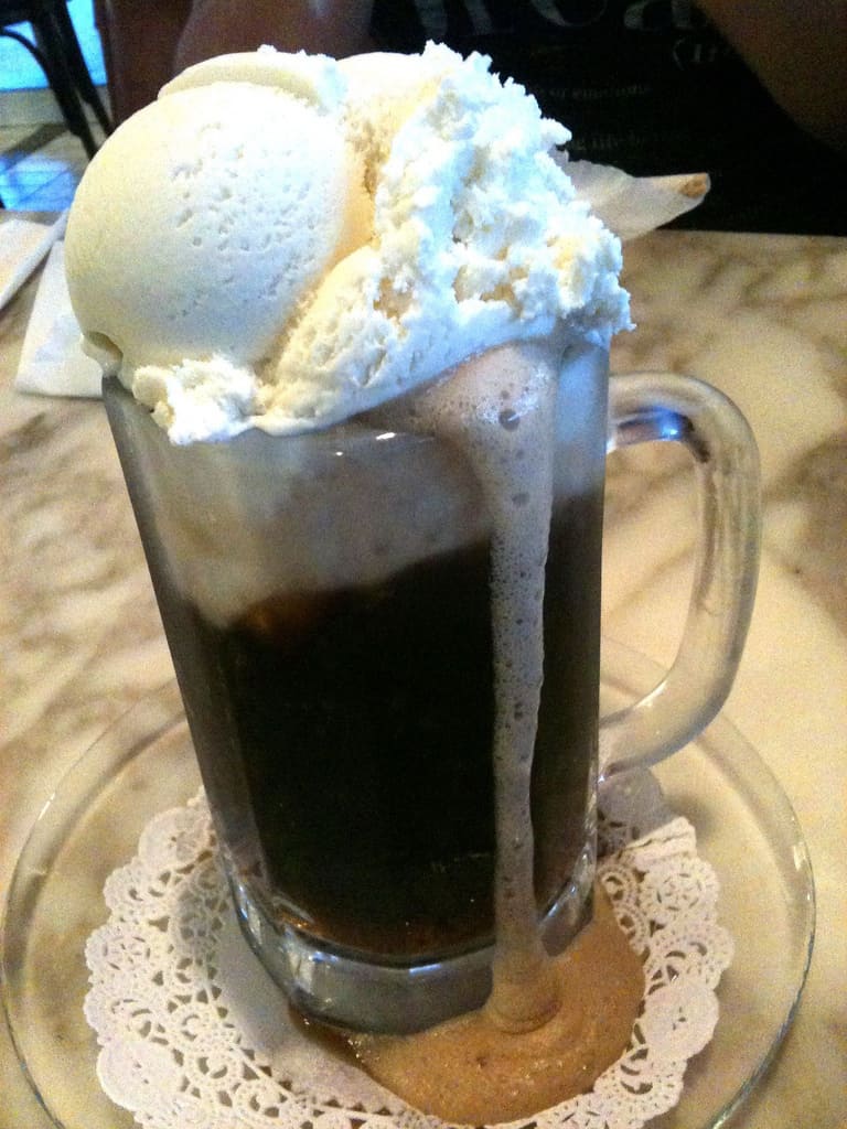 Ice cream coke float