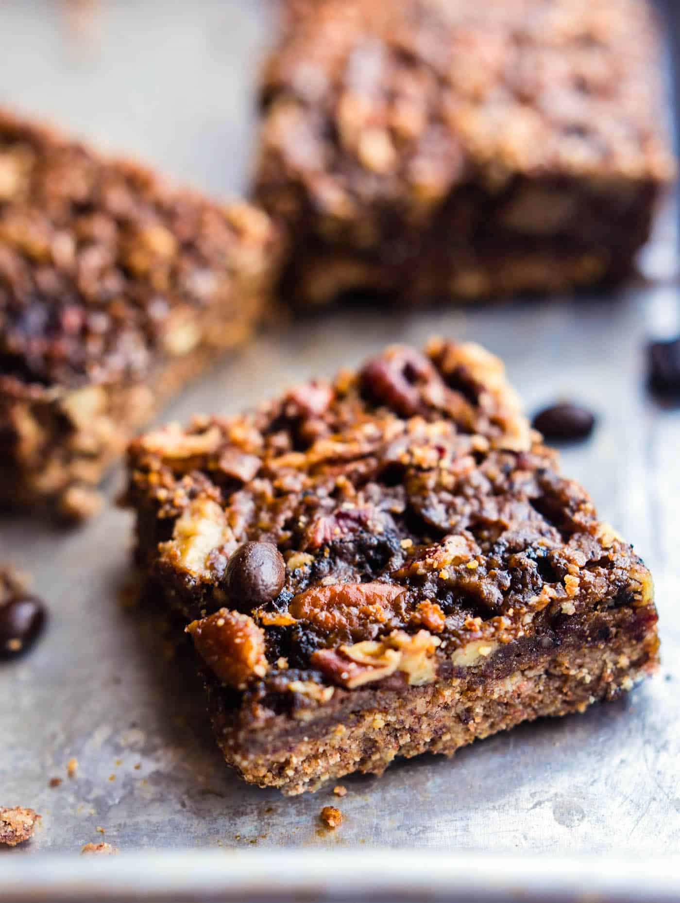 Vegan pecan pie bars