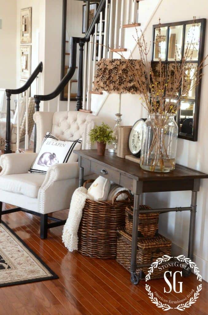 These 15 Entryway Ideas Will Create An Even Warmer Welcome  