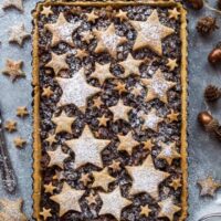 Cropped delicious festive starry mince pie tart jpg